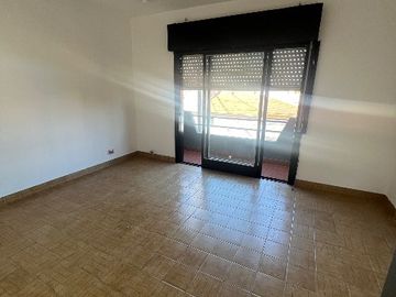 Departamento Tipo Casa en venta en Lanus Oeste