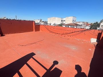 Departamento Tipo Casa en venta en Lanus Oeste