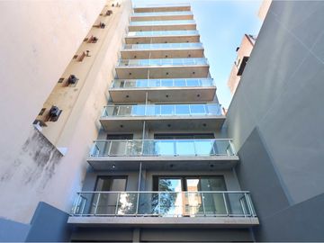 Monoambiente en vent en Caballito ALTO con balcon