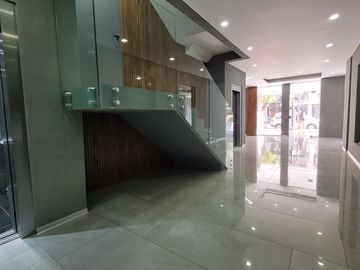 Departamento monoambiente en venta en Caballito
