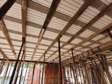 VENTA CASA PINAMAR NORTE A ESTRENAR PILETA