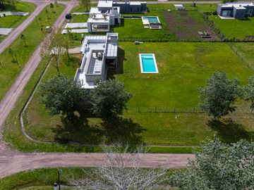 CASA EN FINCAS DE SAN VICENTE