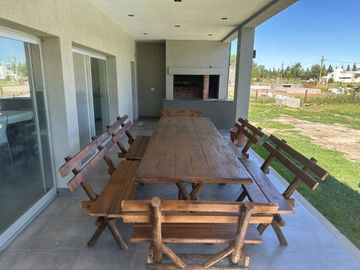 CASA EN FINCAS DE SAN VICENTE