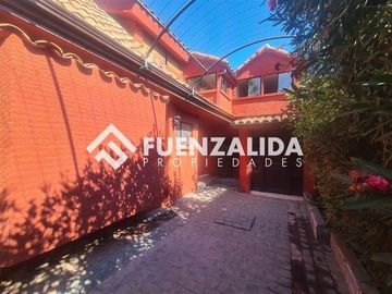Casa en Venta en Ossandón
