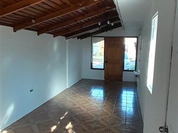Casa en Venta en Calle Orompello