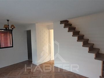 Casa en Venta en Calle Orompello