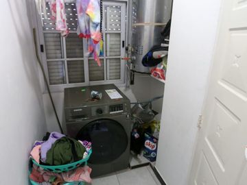 CASA 4 AMBIENTES EN VENTA EN LONGCHAMS  APTA CREDI