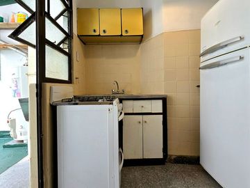DEPARTAMENTO 2 AMB. PATIO M. CASTRO APTO CREDITO