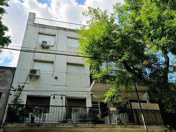 DEPARTAMENTO 2 AMB. PATIO M. CASTRO APTO CREDITO