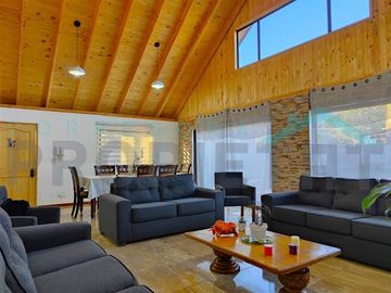 Casa en Venta en Venta Terreno 1000m2 con 2 propiedades, Puente Alto
