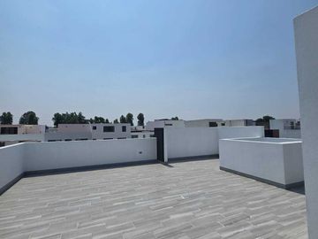 VENTA CASA NUEVA EN FRACCIONAMIENTO ARBORETO, CHOLULA. PUEBLA