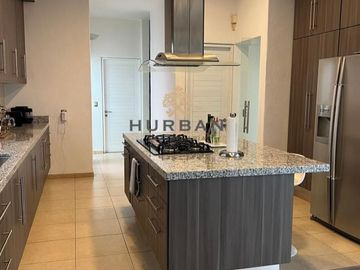 HURBAN VENDE casa en Las Misiones