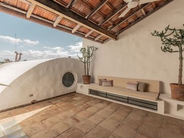Casa colonial en venta en el CENTRO DE MERIDA | ENTREGA INMEDIATA |