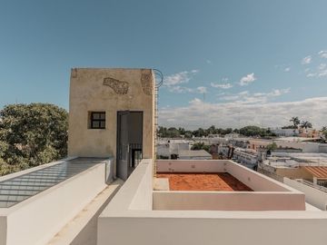 Casa colonial en venta en el CENTRO DE MERIDA | ENTREGA INMEDIATA |
