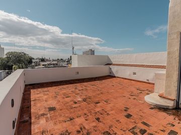 Casa colonial en venta en el CENTRO DE MERIDA | ENTREGA INMEDIATA |