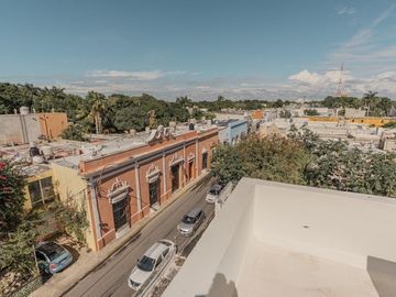 Casa colonial en venta en el CENTRO DE MERIDA | ENTREGA INMEDIATA |