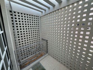 Casa en venta en Fracc. Laguna Real. VERACRUZ, VER. REMODELADA