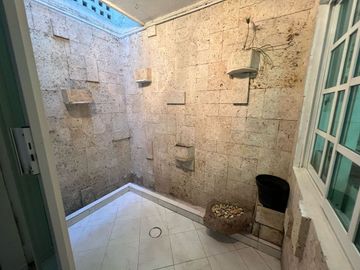 Casa en venta en Fracc. Laguna Real. VERACRUZ, VER. REMODELADA