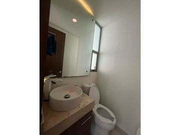 Casa en Venta, céntrica – Cerca del Río de las Avenidas. Remodelada