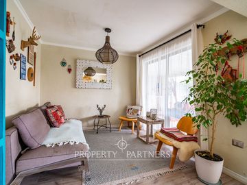 Preciosa casa de dos niveles en sector residencial del Rosario de Peñuelas