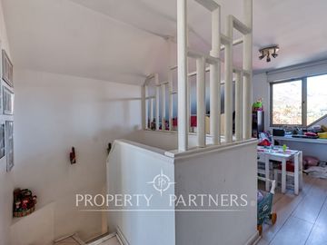 Excelente casa con muy buena ubicación, San Carlos de Apoquindo