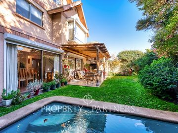 Excelente casa con muy buena ubicación, San Carlos de Apoquindo
