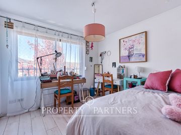 Excelente casa con muy buena ubicación, San Carlos de Apoquindo
