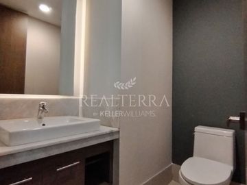 Venta de departamento en Lomas Altas