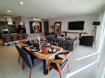 Venta de departamento en Lomas Altas