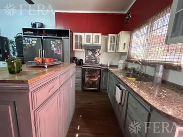 Venta de PH 4 ambientes en Wilde