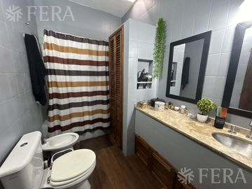 Venta de PH 4 ambientes en Wilde