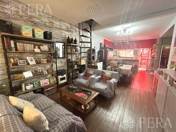 Venta de PH 4 ambientes en Wilde