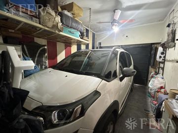 Venta de PH 4 ambientes en Wilde