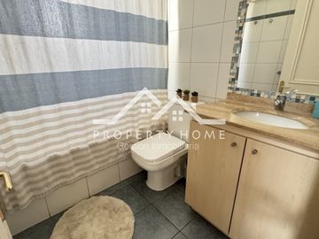 CASA VENTA PIEDRA ROJA CHICUREO 4 DORMITORIOS Y 4 BAÑOS