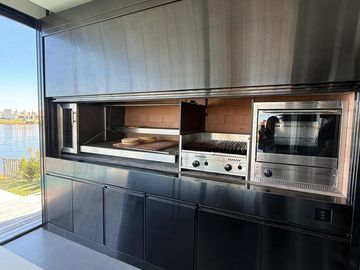 Casa en  venta al lago 4 dormitorio y escritorio