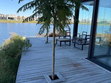 Casa en  venta al lago 4 dormitorio y escritorio