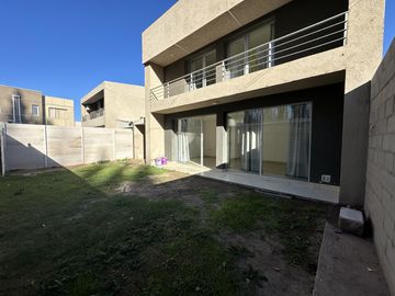 Hermoso Duplex dos dormitorios zona costera