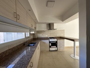 Hermoso Duplex dos dormitorios zona costera