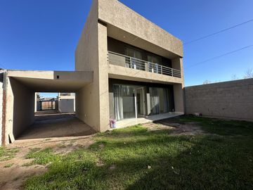 Hermoso Duplex dos dormitorios zona costera