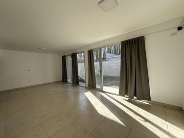 Hermoso Duplex dos dormitorios zona costera