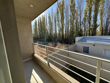 Hermoso Duplex dos dormitorios zona costera
