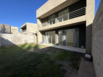 Hermoso Duplex dos dormitorios zona costera
