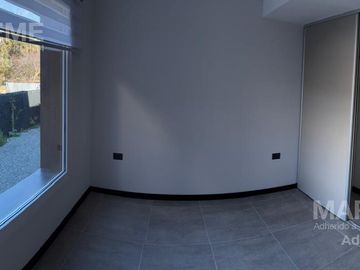 VENTA DEPARTAMENTO 1 DORM. C/COCHERA - C/VISTA AL LAGO