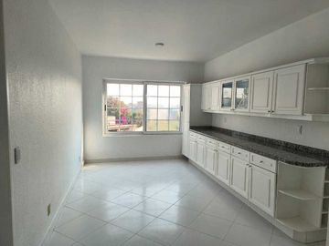 Hermosa Casa en Venta en Tecamachalco