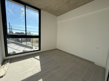 VENTA CASA 3 DORMITORIOS CON PILETA EN ACEQUIAS DEL AIRE