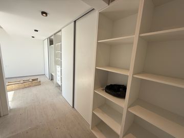 VENTA CASA 3 DORMITORIOS CON PILETA EN ACEQUIAS DEL AIRE