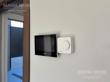 MONOAMBIENTE CON COCHERA Y TERRAZA CON VISTA AL LAGO - 30 M2
