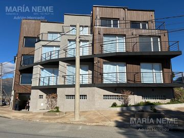 MONOAMBIENTE CON COCHERA Y TERRAZA CON VISTA AL LAGO - 30 M2