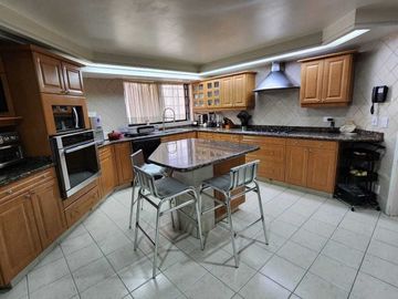 VENTA DEPARTAMENTO BOSQUES DE LASLOMAS IMPECABLE (R)