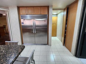 VENTA DEPARTAMENTO BOSQUES DE LASLOMAS IMPECABLE (R)